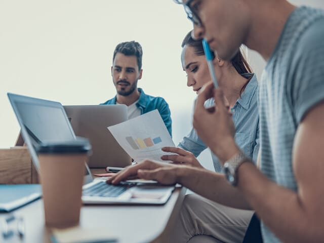 What is an ad network platform and how does it work?