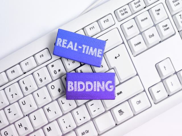 mobile real time bidding